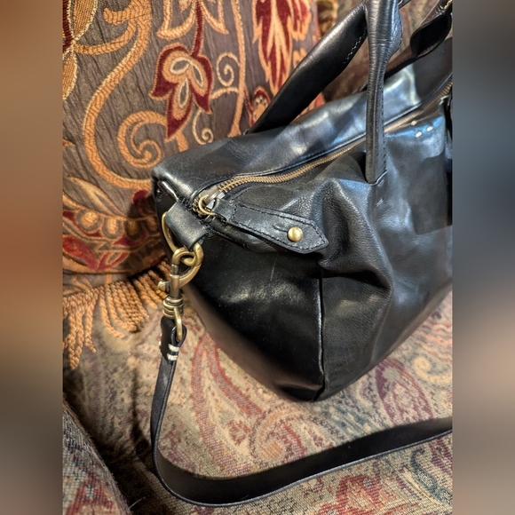 Kelsi Dagger Brooklyn Wyeth Satchel Crossbody - Picture 10 of 16